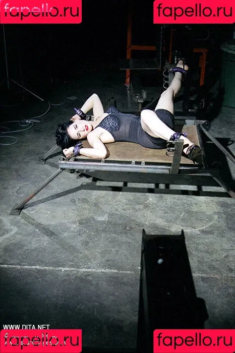 Dita Von Teese / Ditavonteese / creepy___spice Onlyfans Photo Gallery 