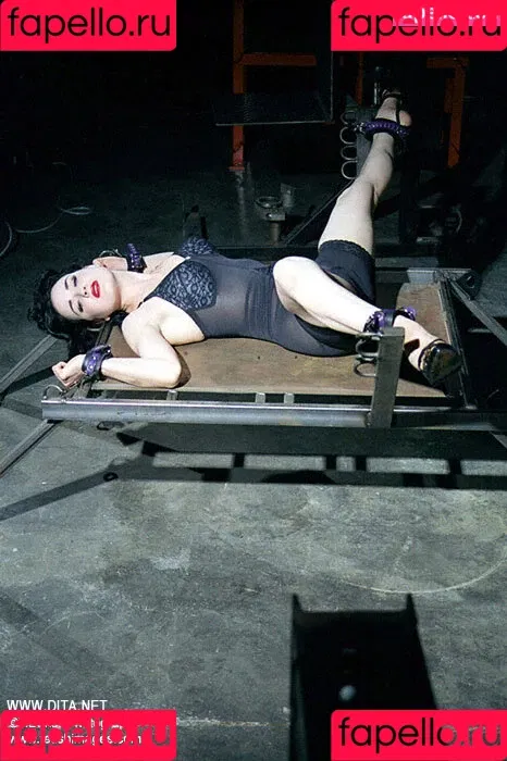 Dita Von Teese / Ditavonteese / creepy___spice Onlyfans Photo Gallery 