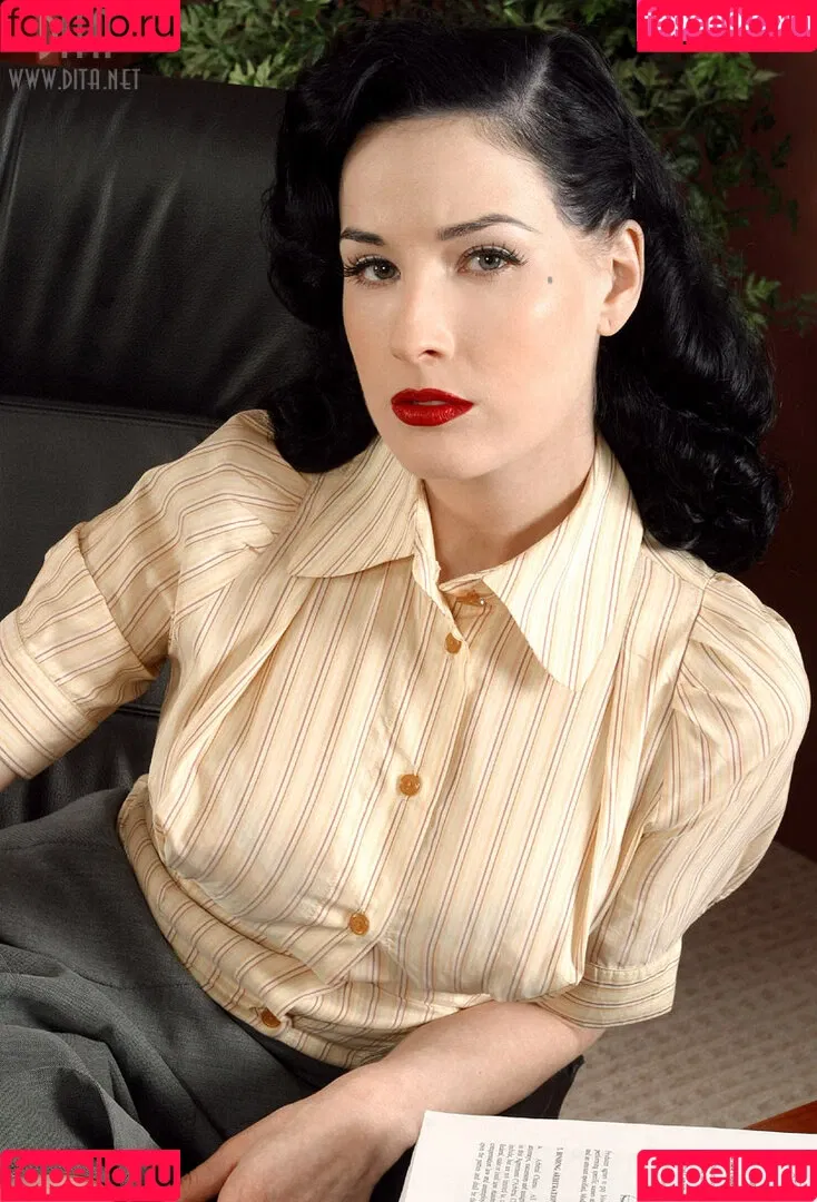 Dita Von Teese / Ditavonteese / creepy___spice Onlyfans Photo Gallery 