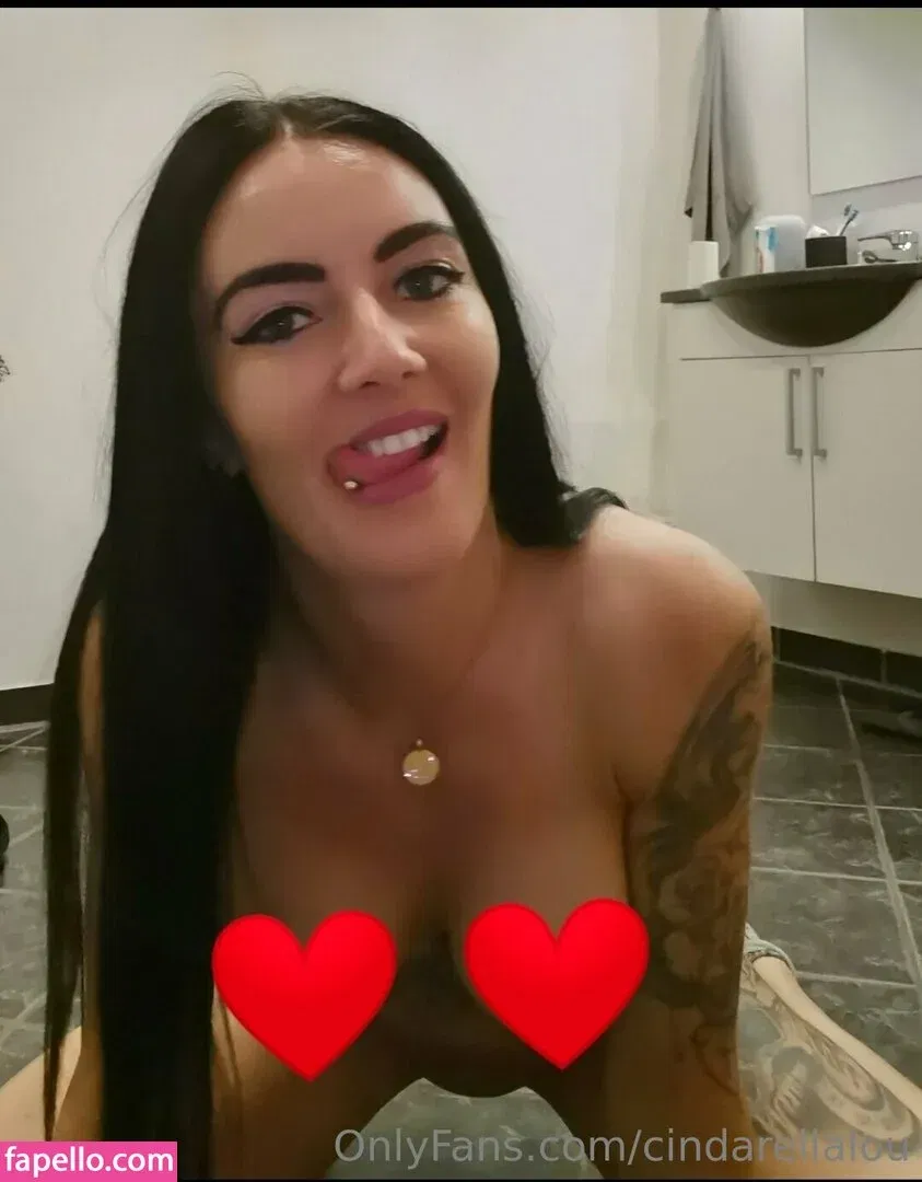 cindarellaa__ / cindarellalou Onlyfans Photo Gallery 