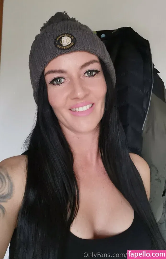 cindarellaa__ / cindarellalou Onlyfans Photo Gallery 