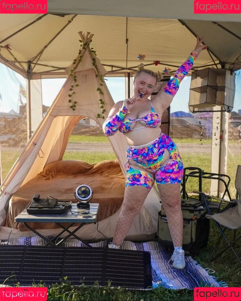 Niki Peacock / presidentniki Onlyfans Photo Gallery 