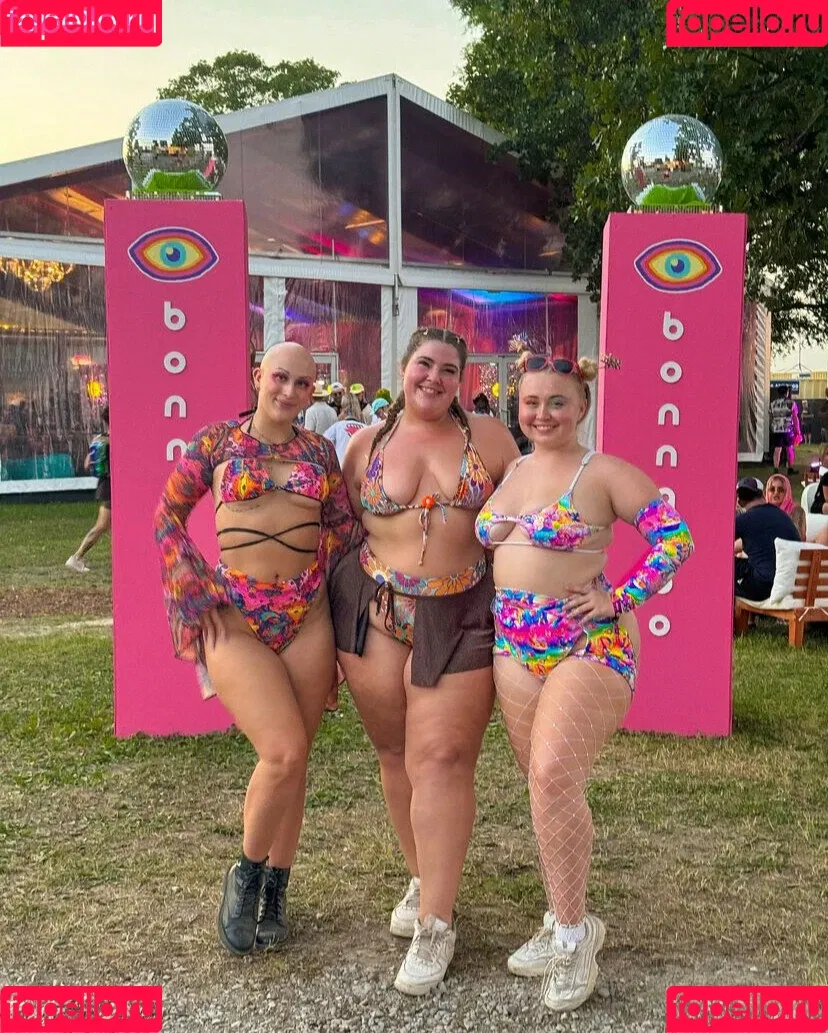 Niki Peacock / presidentniki Onlyfans Photo Gallery 