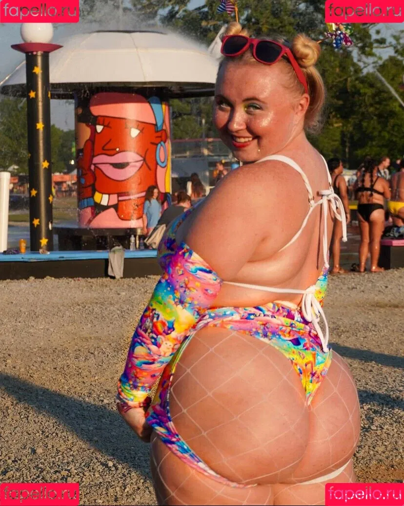 Niki Peacock / presidentniki Onlyfans Photo Gallery 