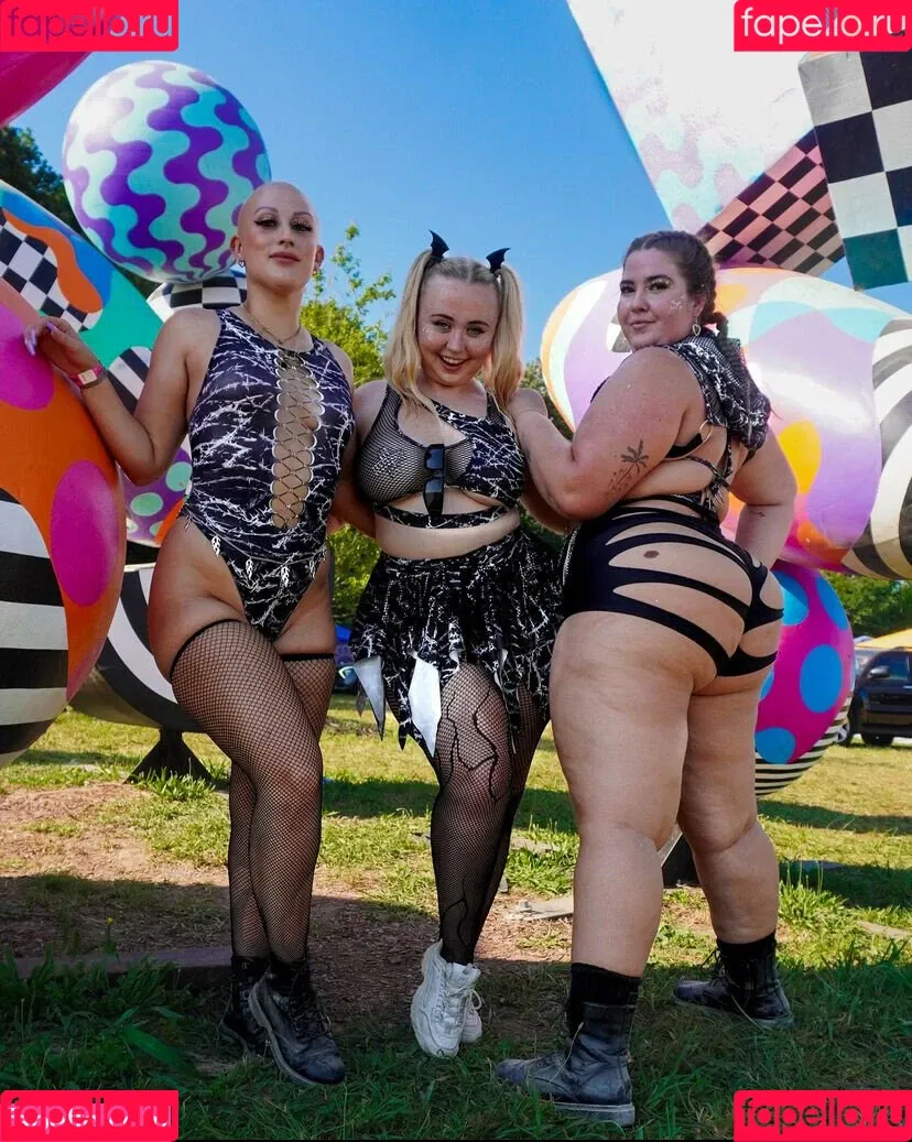 Niki Peacock / presidentniki Onlyfans Photo Gallery 