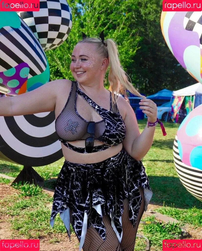 Niki Peacock / presidentniki Onlyfans Photo Gallery 