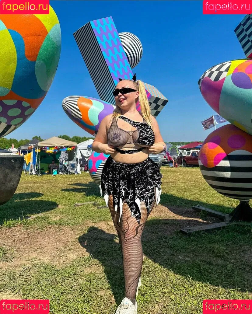 Niki Peacock / presidentniki Onlyfans Photo Gallery 