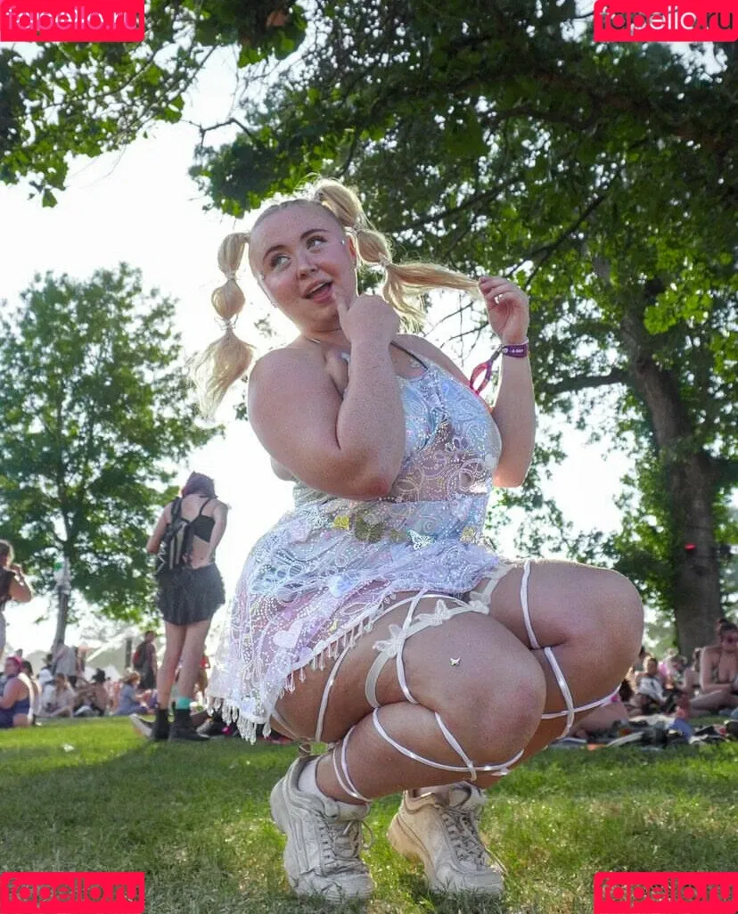 Niki Peacock / presidentniki Onlyfans Photo Gallery 