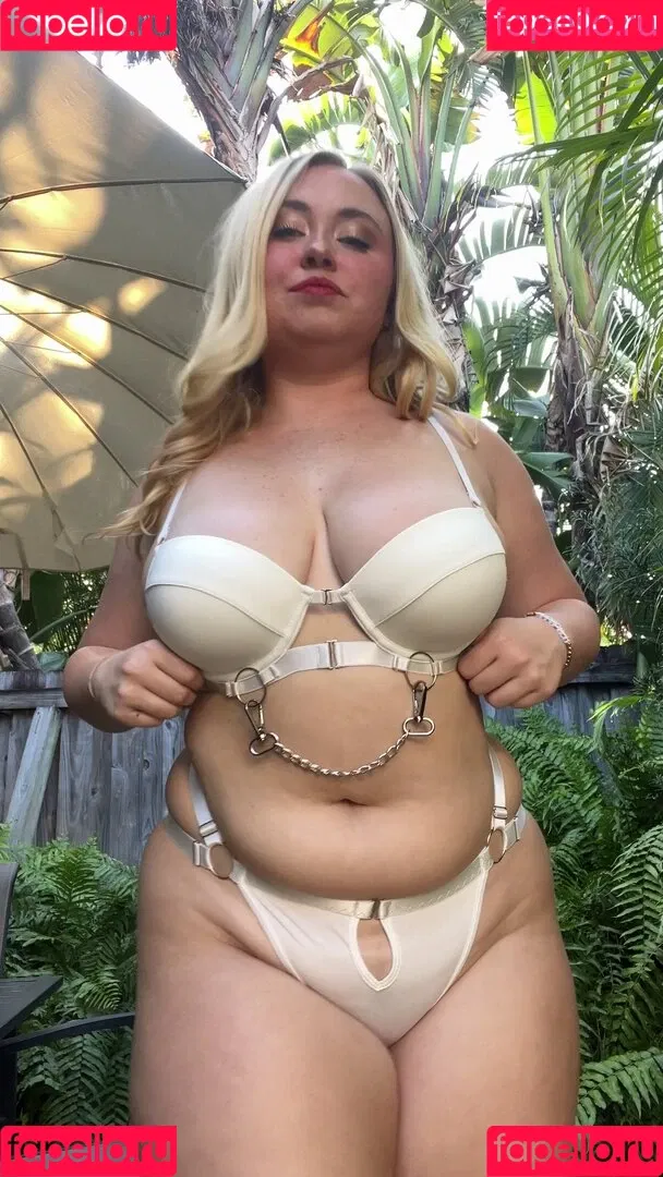 Niki Peacock / presidentniki Onlyfans Photo Gallery 