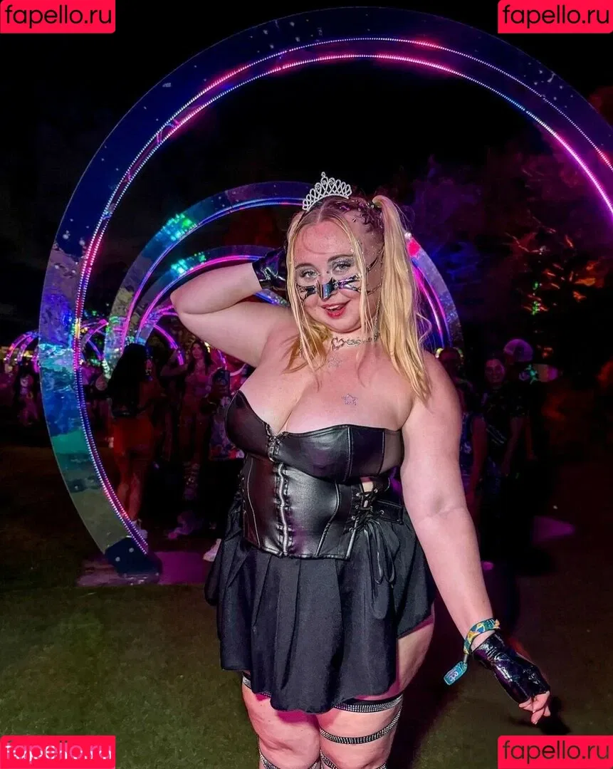 Niki Peacock / presidentniki Onlyfans Photo Gallery 