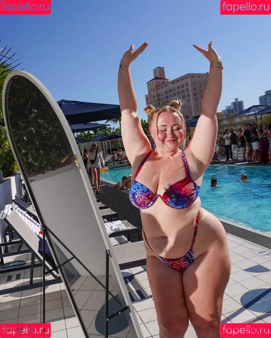 Niki Peacock / presidentniki Onlyfans Photo Gallery 