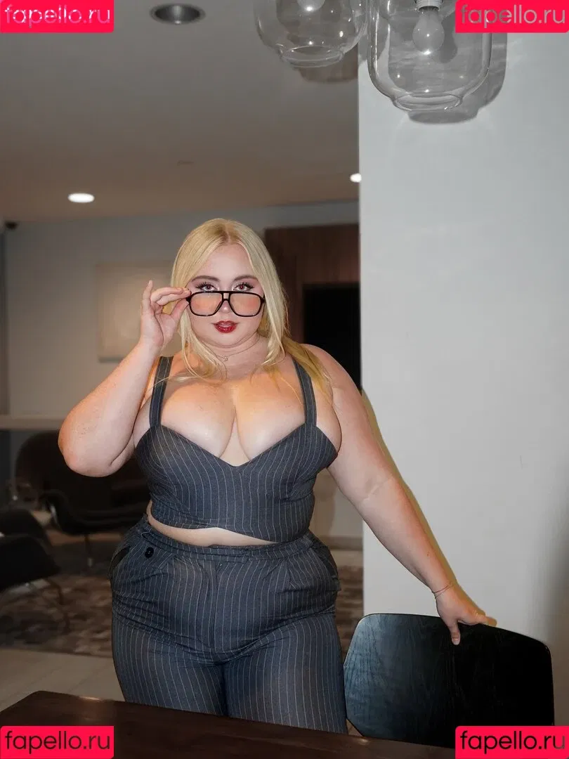 Niki Peacock / presidentniki Onlyfans Photo Gallery 