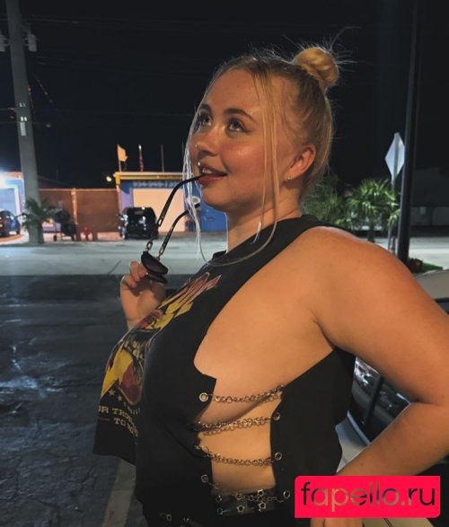 Niki Peacock / presidentniki Nude Onlyfans Photo 17