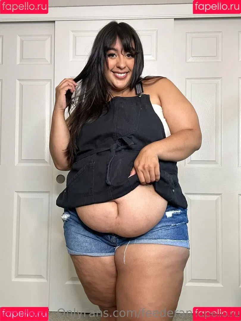 feederandfeedee / i_love_feederism Onlyfans Photo Gallery 