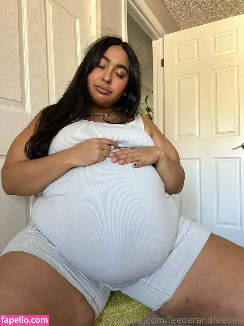 feederandfeedee / i_love_feederism Onlyfans Photo Gallery 