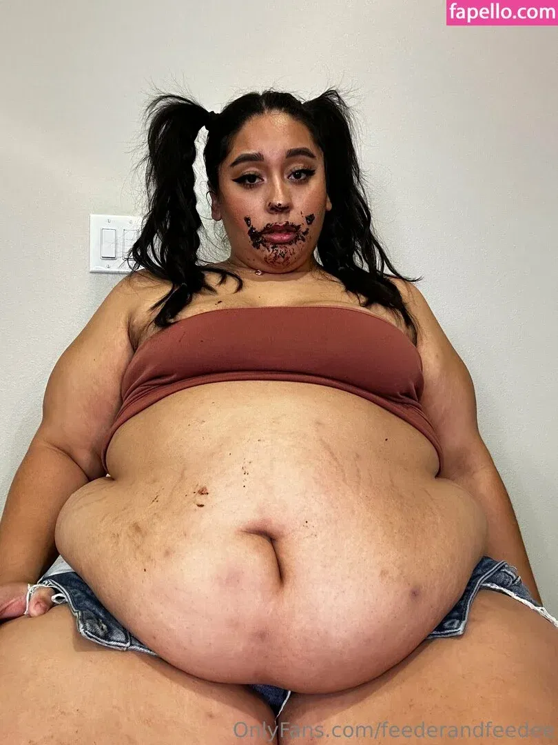 feederandfeedee / i_love_feederism Onlyfans Photo Gallery 