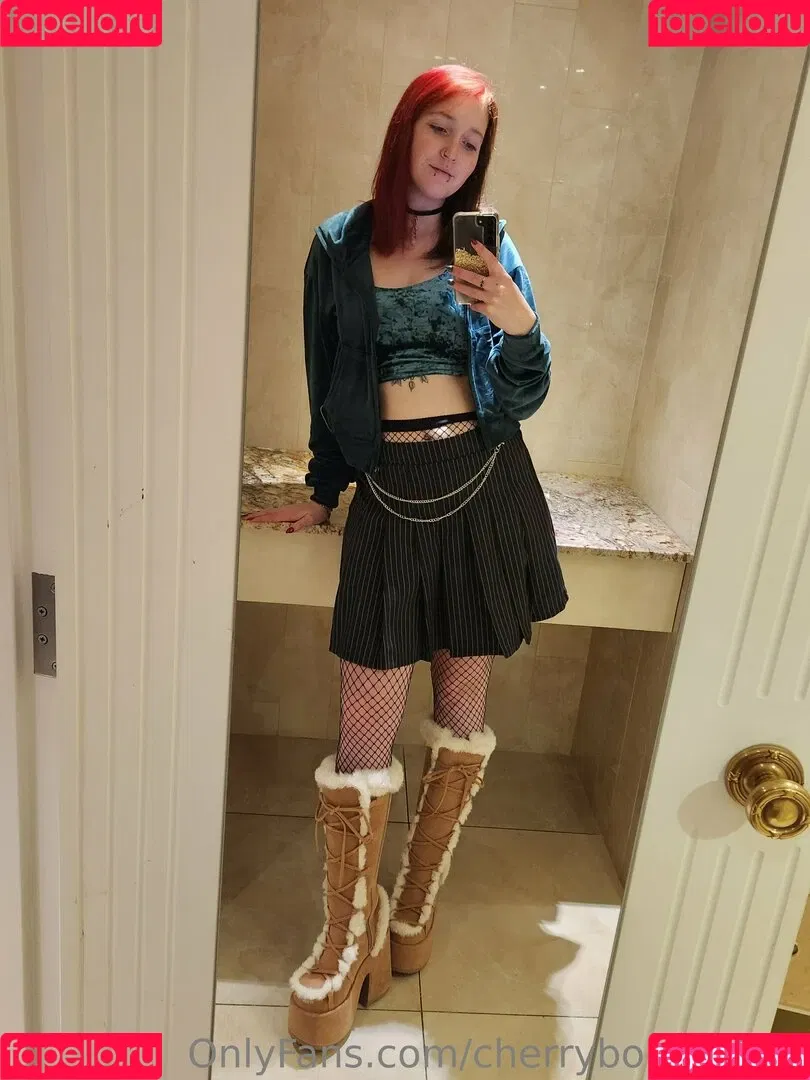 cherrybomb1997 Onlyfans Photo Gallery 