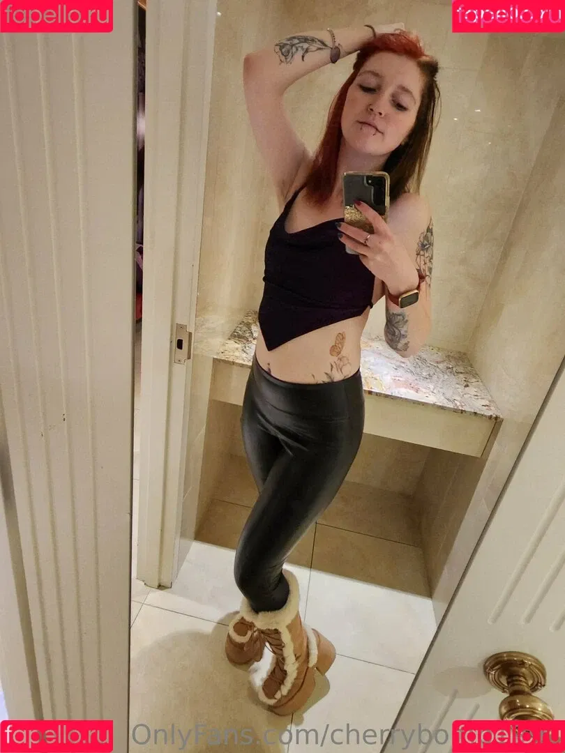 cherrybomb1997 Onlyfans Photo Gallery 