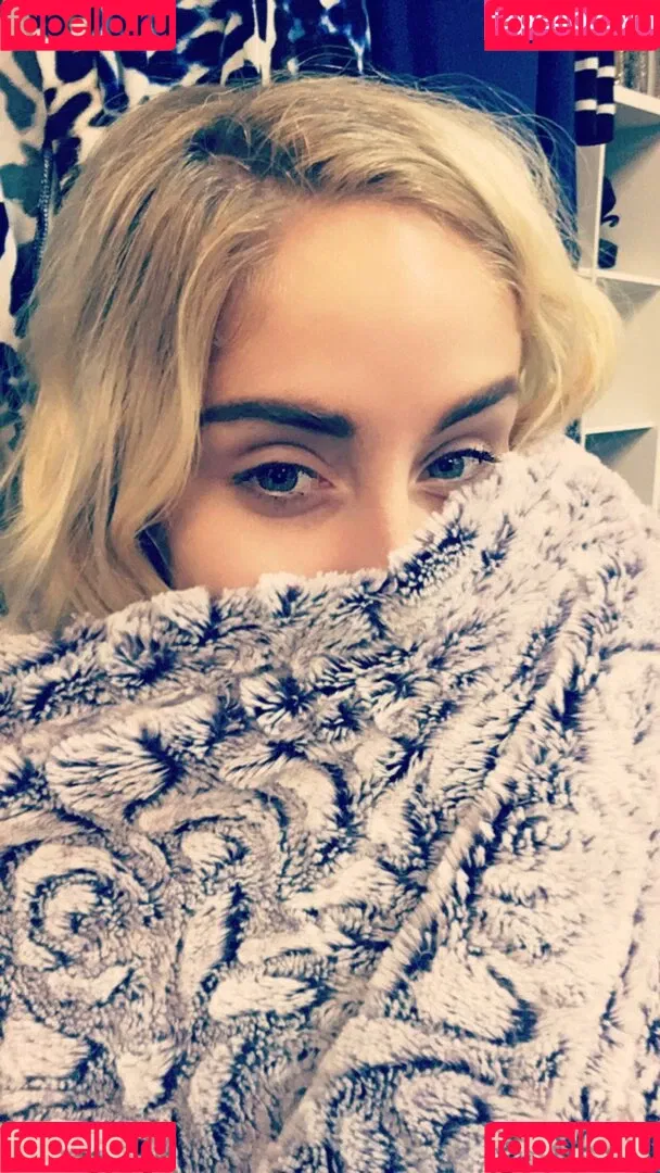 Lissapolooza / Naomi Woods / naomiwoods.official Onlyfans Photo Gallery 