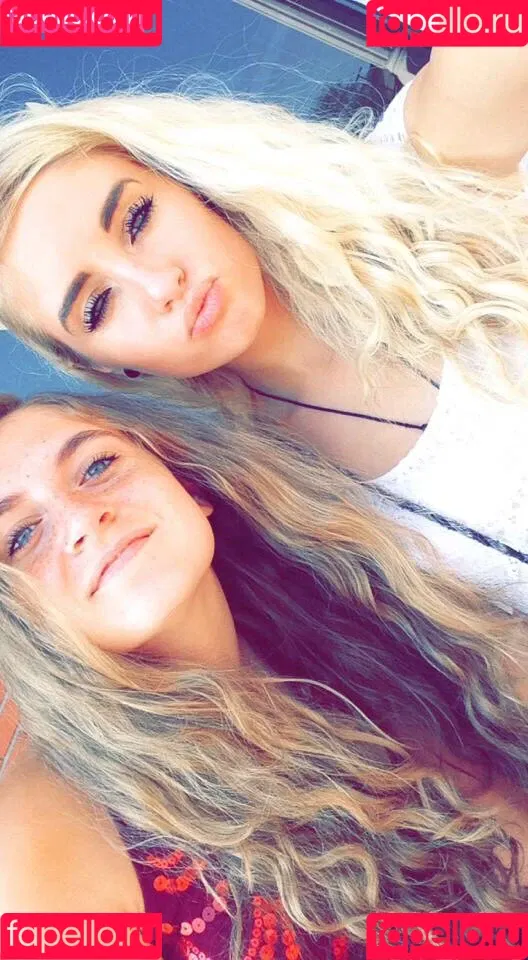 Lissapolooza / Naomi Woods / naomiwoods.official Onlyfans Photo Gallery 