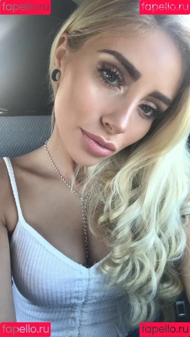 Lissapolooza / Naomi Woods / naomiwoods.official Onlyfans Photo Gallery 