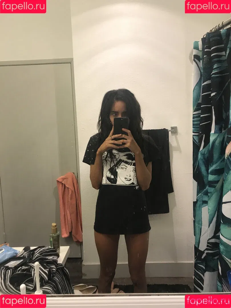 Lissapolooza / Naomi Woods / naomiwoods.official Onlyfans Photo Gallery 