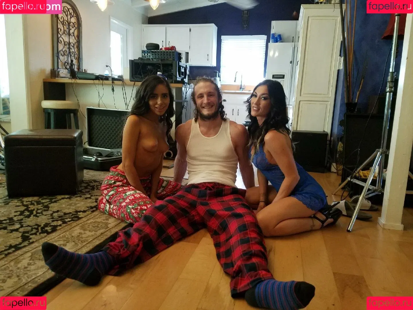 Lissapolooza / Naomi Woods / naomiwoods.official Onlyfans Photo Gallery 