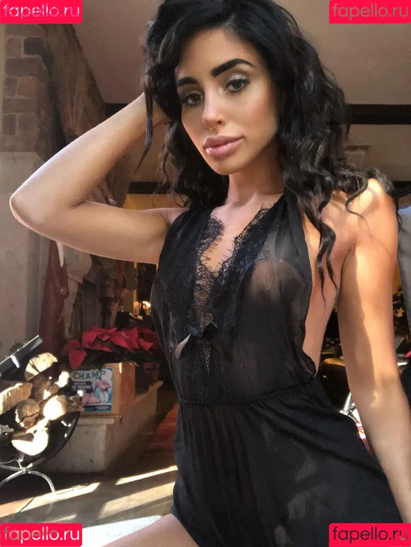 Lissapolooza / Naomi Woods / naomiwoods.official Onlyfans Photo Gallery 
