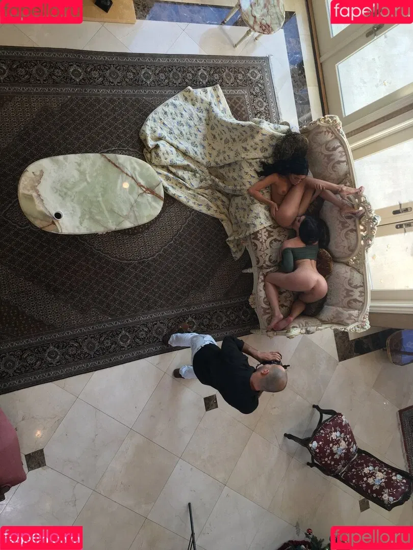 Lissapolooza / Naomi Woods / naomiwoods.official Onlyfans Photo Gallery 