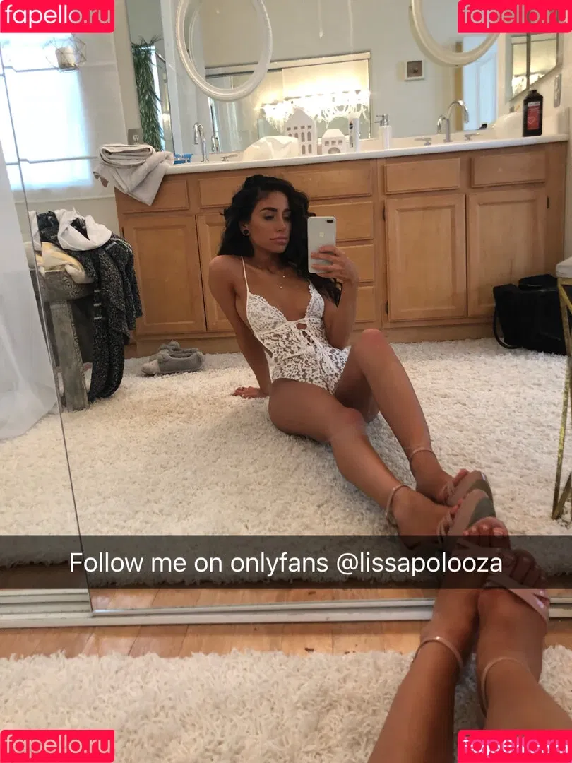 Lissapolooza / Naomi Woods / naomiwoods.official Onlyfans Photo Gallery 