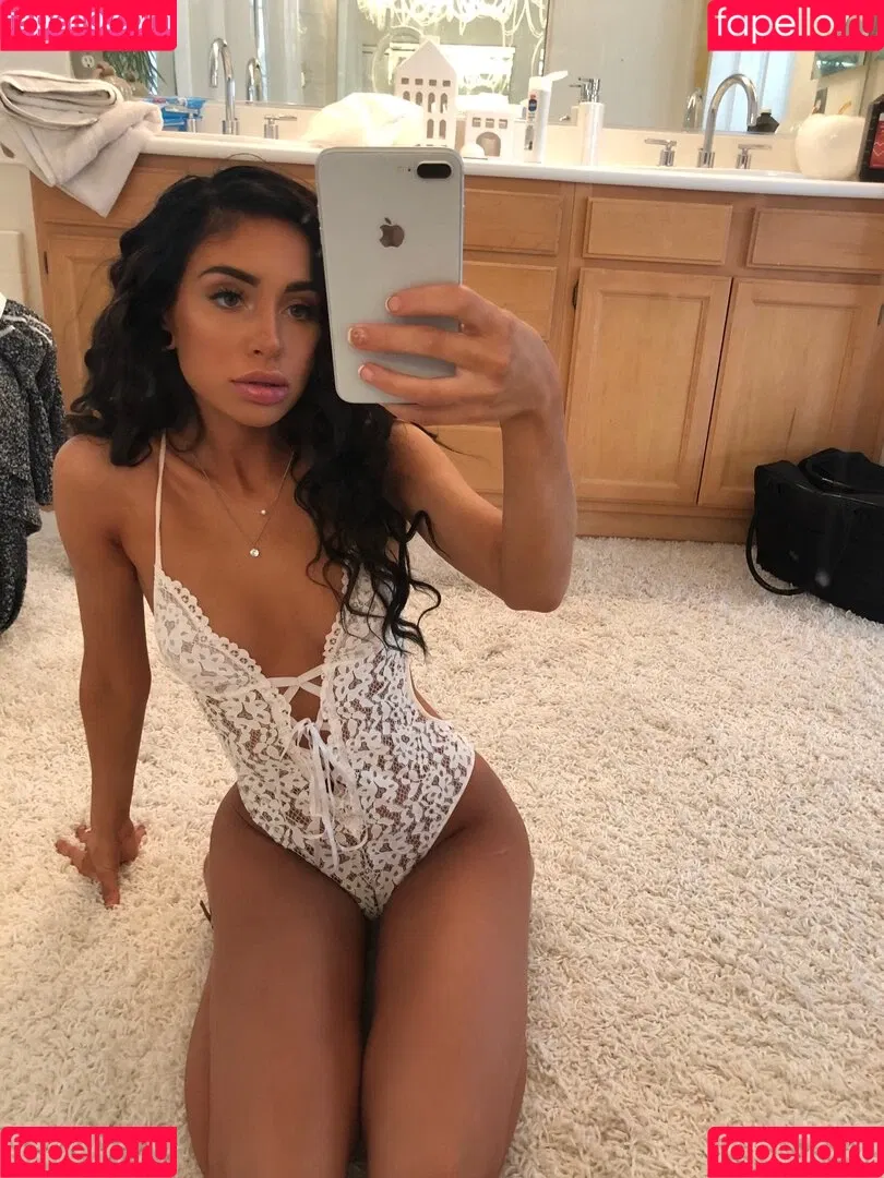 Lissapolooza / Naomi Woods / naomiwoods.official Onlyfans Photo Gallery 