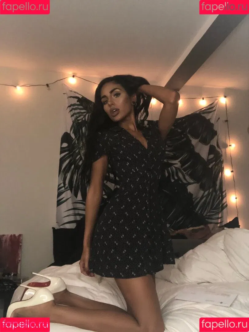 Lissapolooza / Naomi Woods / naomiwoods.official Onlyfans Photo Gallery 