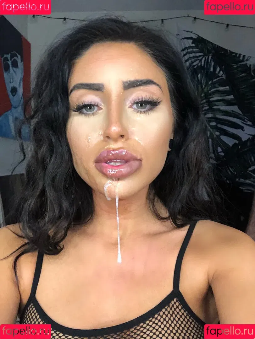 Lissapolooza / Naomi Woods / naomiwoods.official Onlyfans Photo Gallery 