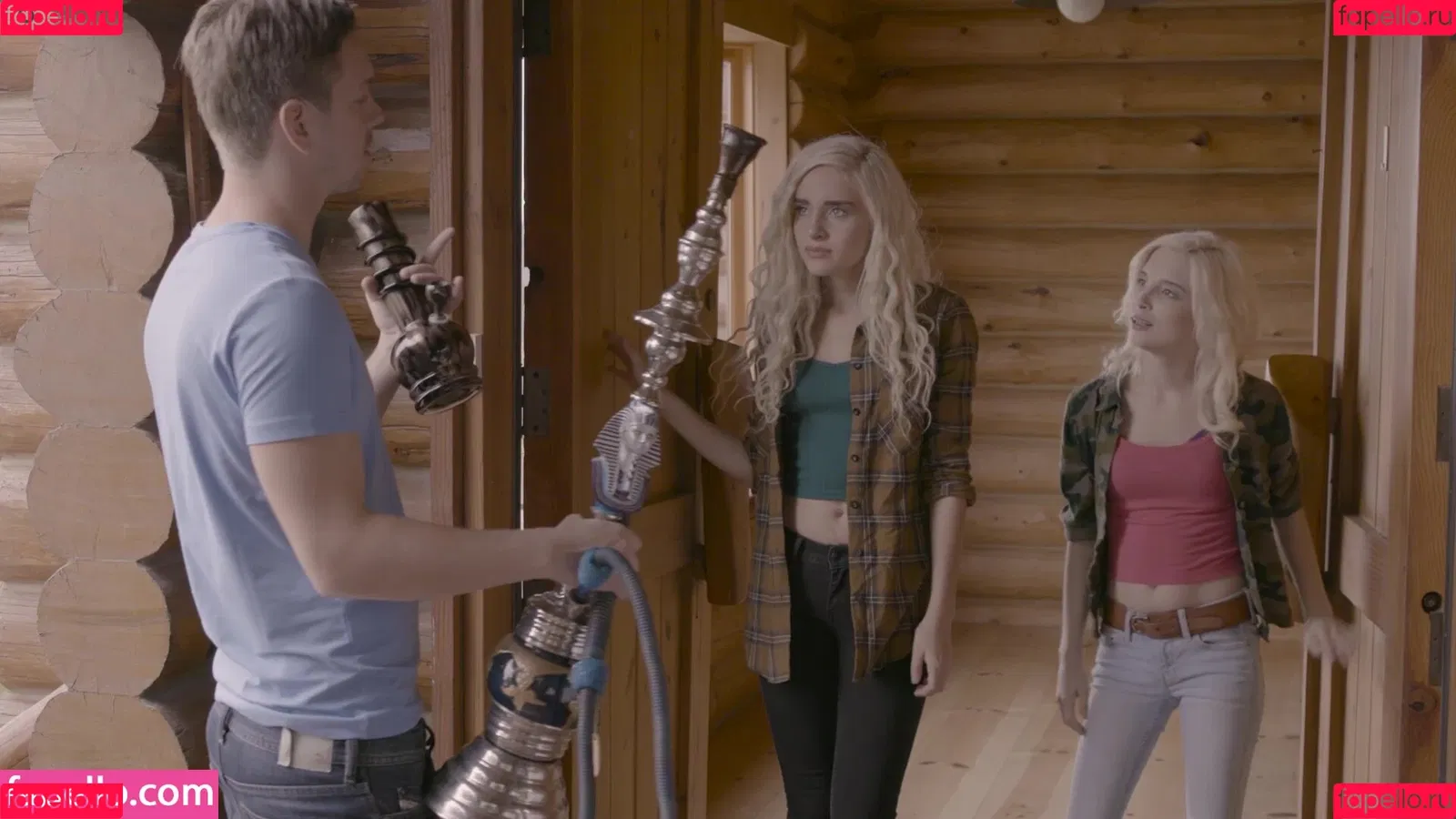 Lissapolooza / Naomi Woods / naomiwoods.official Onlyfans Photo Gallery 