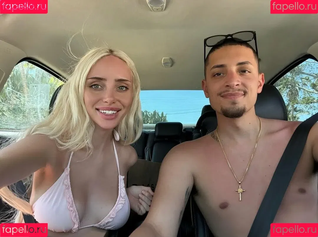 Lissapolooza / Naomi Woods / naomiwoods.official Onlyfans Photo Gallery 