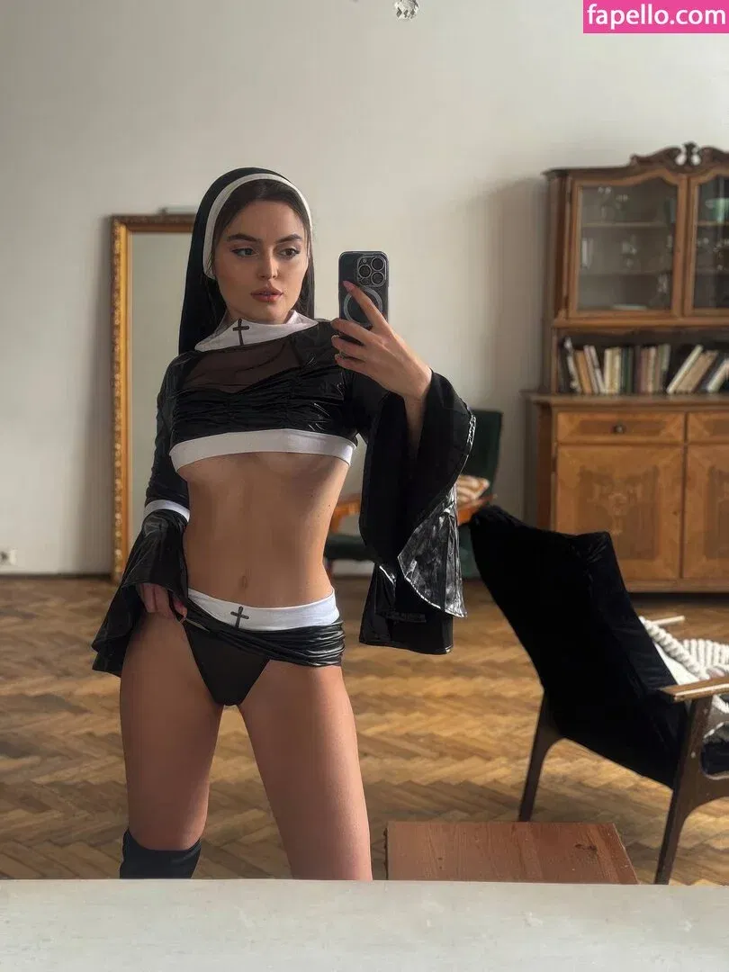 Websamka / webdevva / webgrouher Onlyfans Photo Gallery 