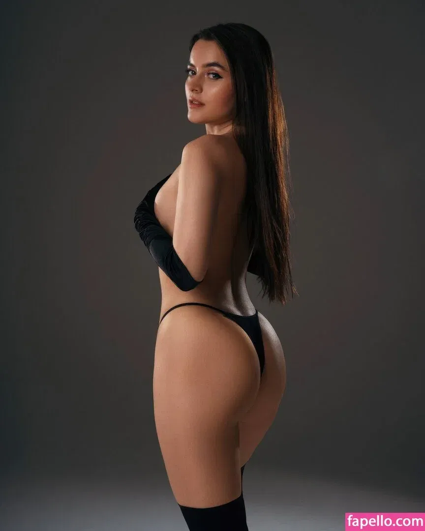 Websamka / webdevva / webgrouher Onlyfans Photo Gallery 