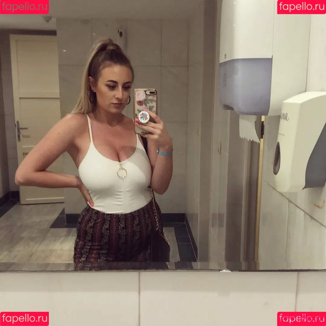 Bobbie Ann / bobbieann / bobbieann_11 Onlyfans Photo Gallery 