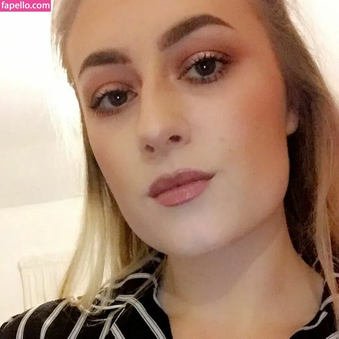 Bobbie Ann / bobbieann / bobbieann_11 Onlyfans Photo Gallery 