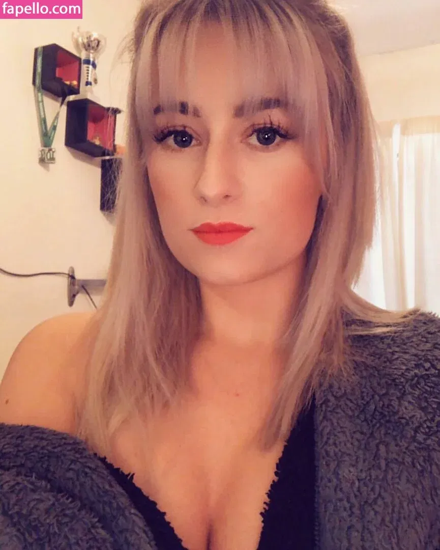 Bobbie Ann / bobbieann / bobbieann_11 Onlyfans Photo Gallery 