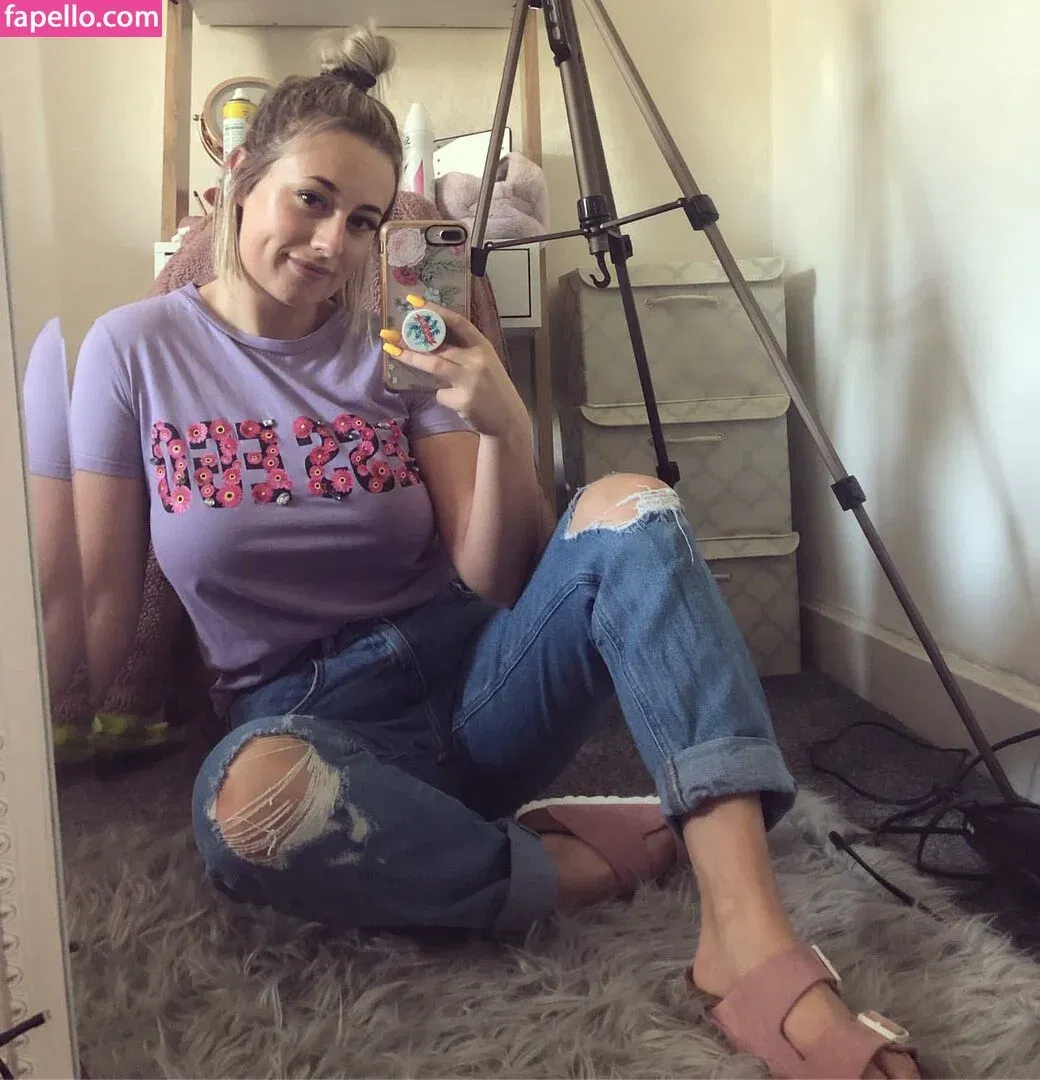 Bobbie Ann / bobbieann / bobbieann_11 Onlyfans Photo Gallery 