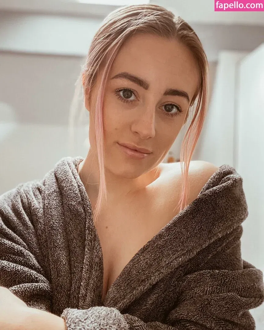 Bobbie Ann / bobbieann / bobbieann_11 Onlyfans Photo Gallery 