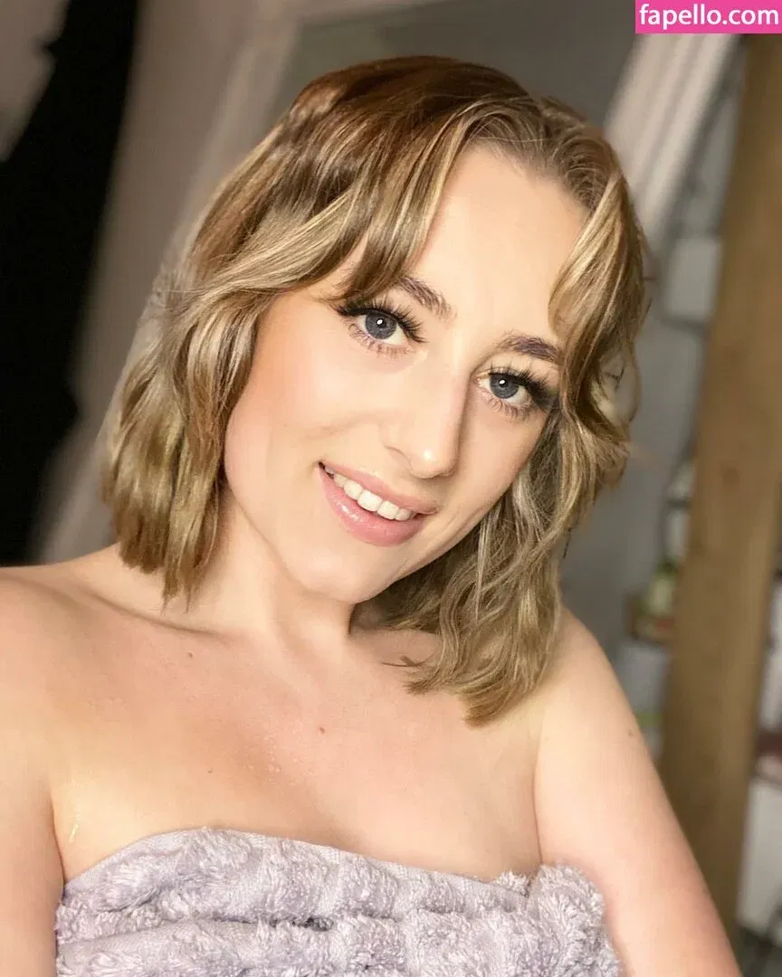 Bobbie Ann / bobbieann / bobbieann_11 Onlyfans Photo Gallery 