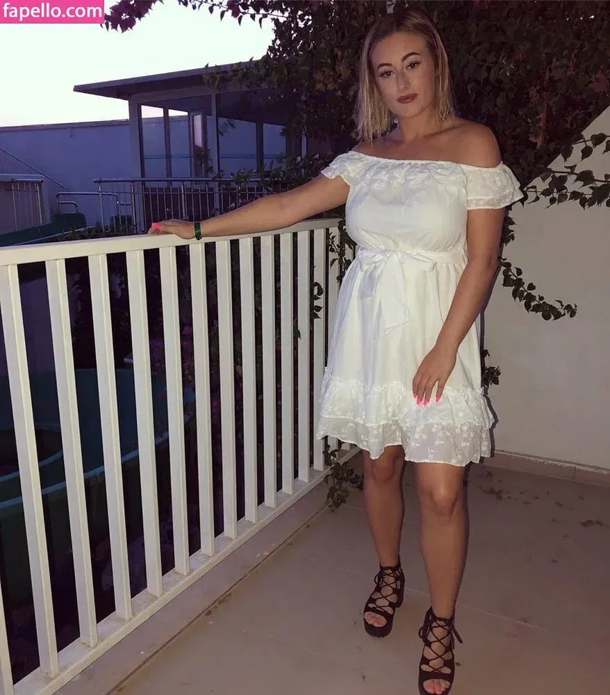 Bobbie Ann / bobbieann / bobbieann_11 Onlyfans Photo Gallery 