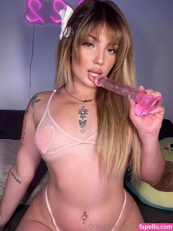 rubirhoades / rubymai_g Onlyfans Photo Gallery 