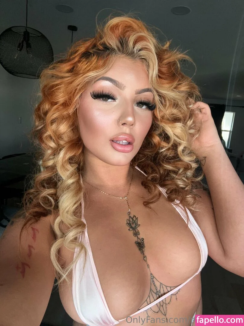 rubirhoades / rubymai_g Onlyfans Photo Gallery 