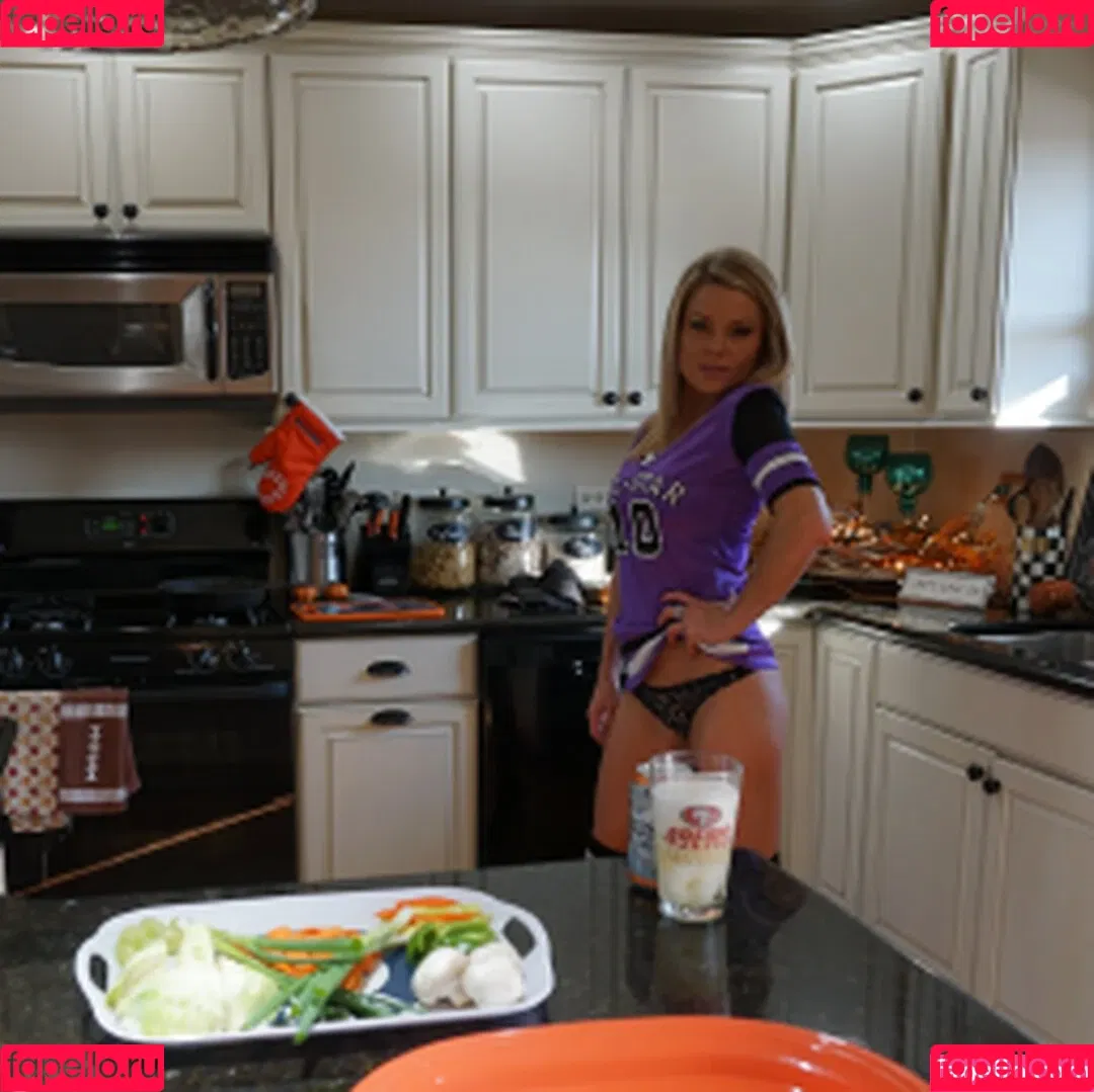 Meet Madden / maddendeegan / meet.madden_ Onlyfans Photo Gallery 