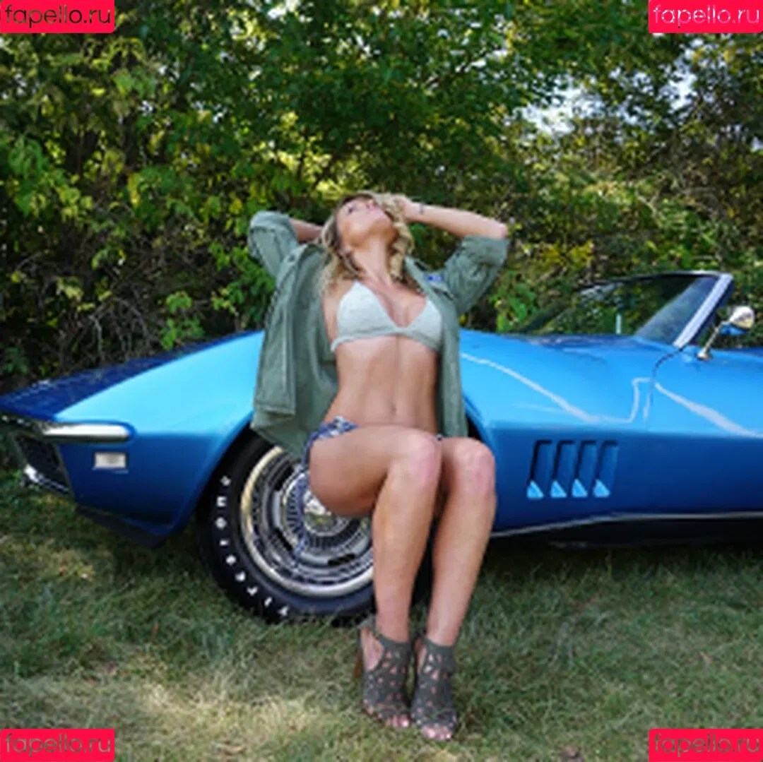 Meet Madden / maddendeegan / meet.madden_ Onlyfans Photo Gallery 