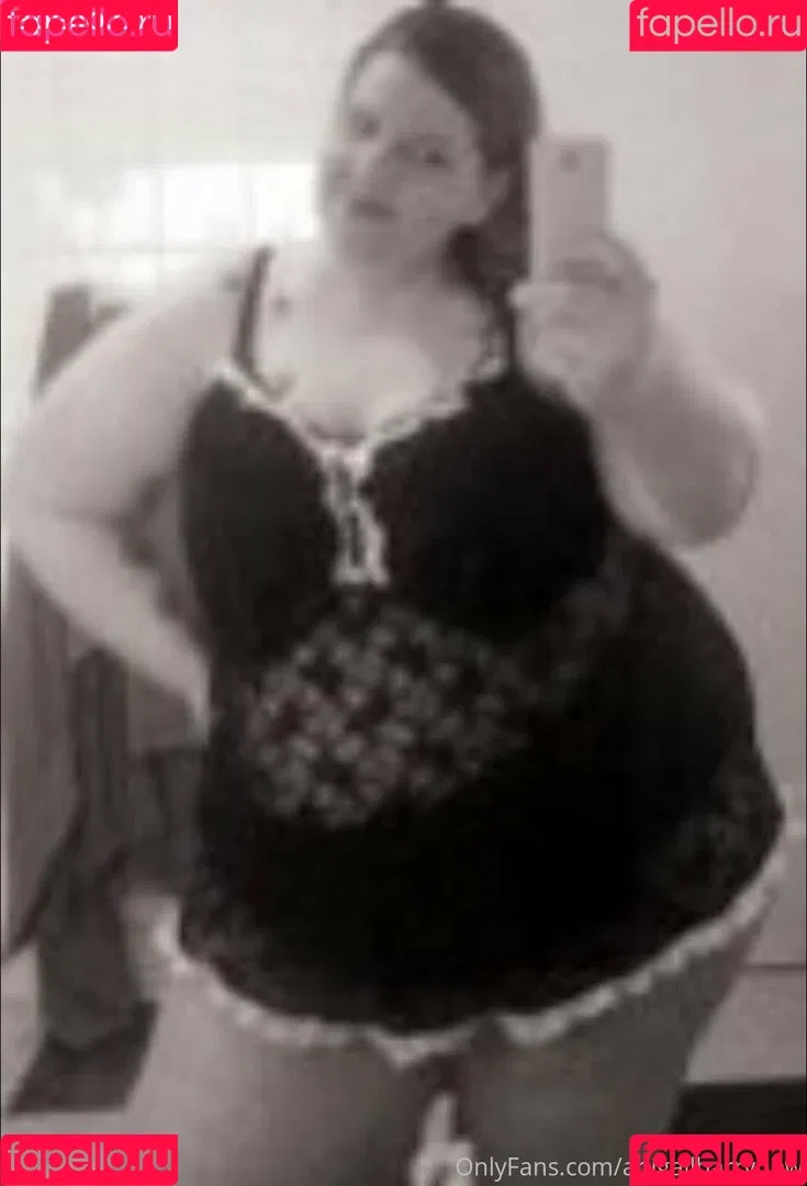 abigail_barry_1 / abigailbarrybbw Onlyfans Photo Gallery 