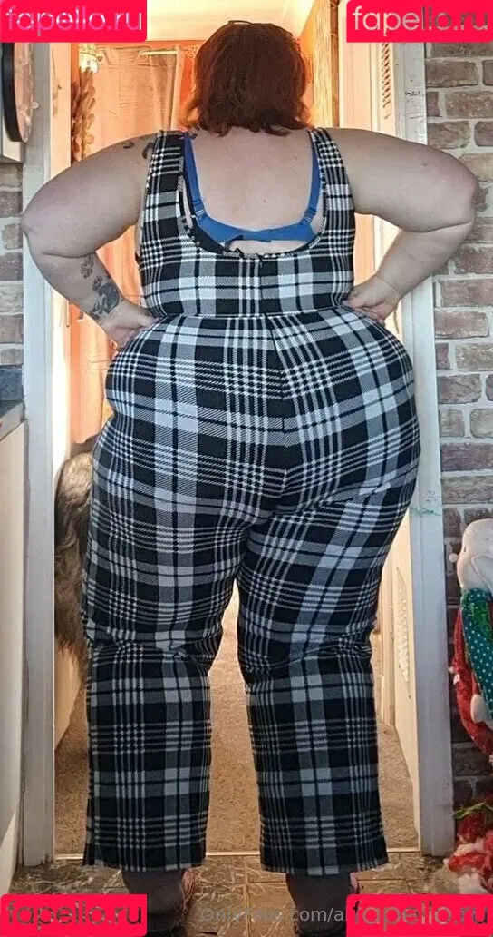 abigail_barry_1 / abigailbarrybbw Onlyfans Photo Gallery 